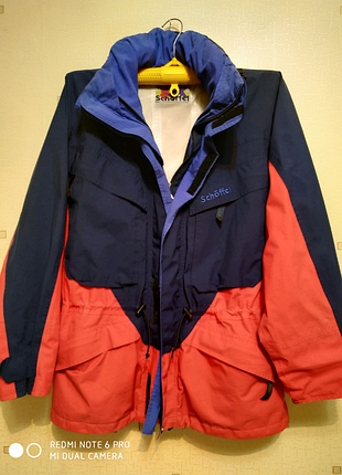 Вітрівка чоловіча.