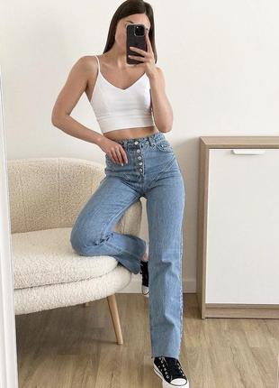 Крутые новые джинсы наложка