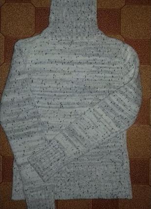 Свитер шерсть