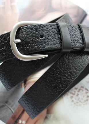 Женский кожаный ремень с цветочным узором