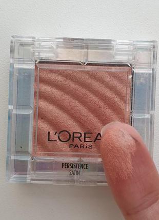 Loreal queen oil eyeshadow сатинові моно-нини для очей4 фото