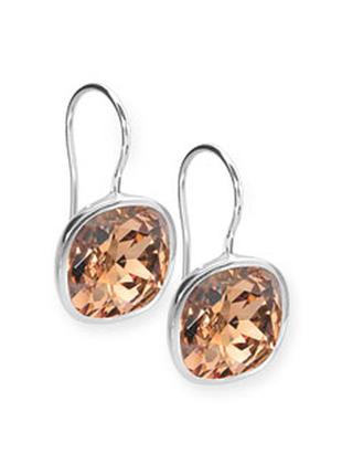 Серебряные серьги с камнями swarovski