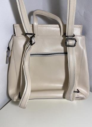 Шкіряний жіночий рюкзак-сумка2 фото