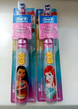 Зубні електричні щітки oral b та spinbrush4 фото