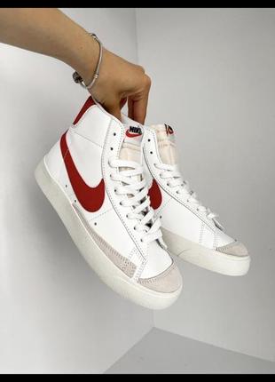 Blazer mid 77 habanero red