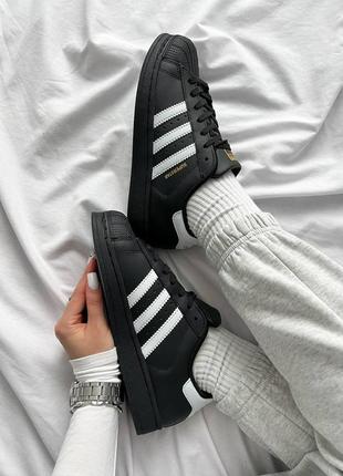 Кроссовки в стиле adidas superstar 'core black white'9 фото