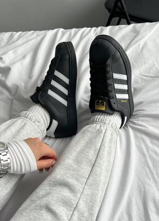 Кроссовки в стиле adidas superstar 'core black white'6 фото