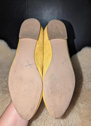 Caprice балетки туфли горчичные замша 39 р по стельке 26 см ширина 8 см5 фото