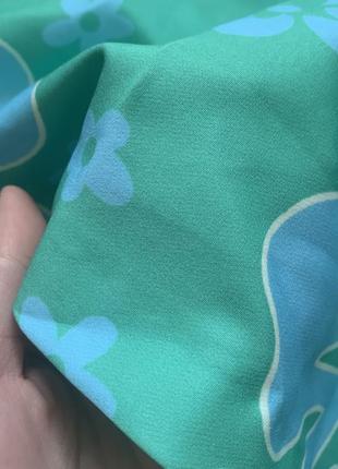 Бирюзово-голубая юбка трапеция с цветами5 фото