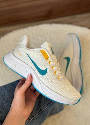 Жіночі кросівки nike zoom