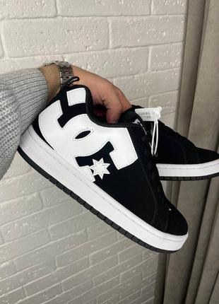 Крутые женские кроссовки dc sneaker shoes black white чёрные с белым3 фото