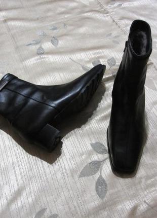 Шкіряні чобітки brunate італія, черевики натуральне хутро цегейка1 фото