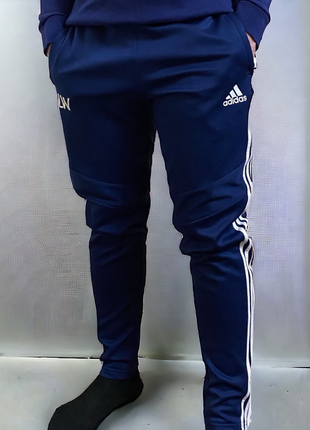 Спортивні штани adidas1 фото