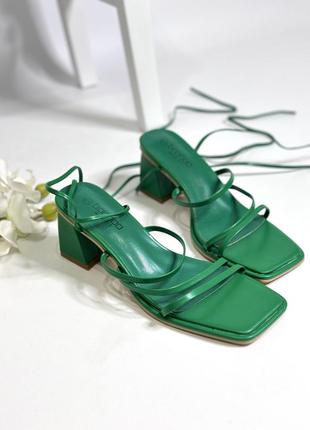 Босоножки на завязках туфли на завязках3 фото