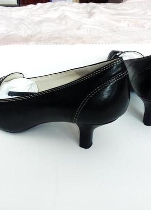 Продам шикарные женские итальянские  туфли лодочки geox 39 размер2 фото