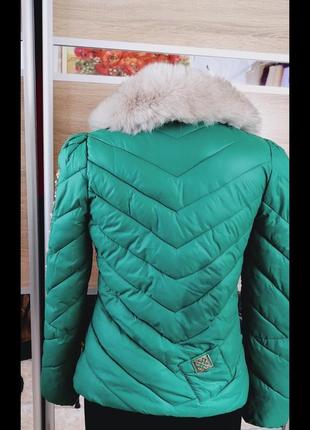 Красивая женская демісезонная куртка 42-44 размер.6 фото