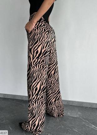 Брюки женские стильные легкие тонкие летние удобные широкие расклешенные палаццо с принтом зебра арт 0318 фото