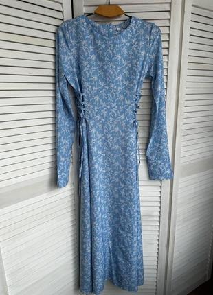 Платье женское длинное с рукавами и с завязками на талии1 фото