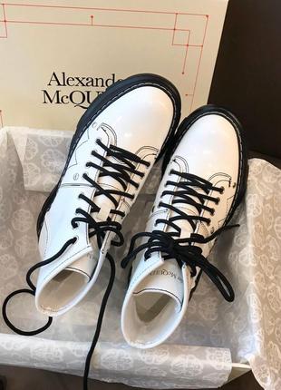 Женские ботинки alexander mcqueen ankle boost black5 фото