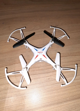 Квадрокоптер (дрон) syma x13 storm