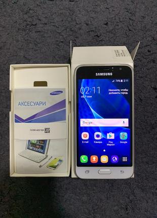 Samsung j1 8gb white