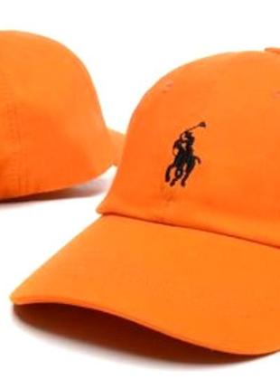 Модна кепка оранжевого кольору