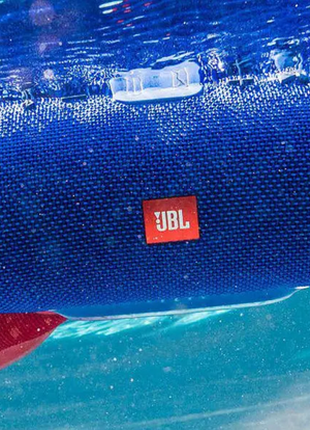 Бездротова музична колонка jbl charge 3 bluetooth9 фото