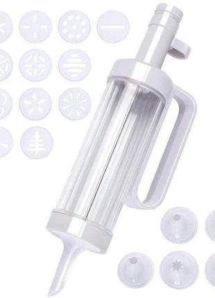 Шприц кондитерський для печива та крему з комплектом насадок для декорування.