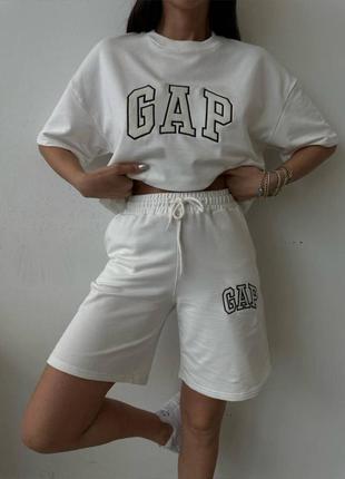 Костюм gap