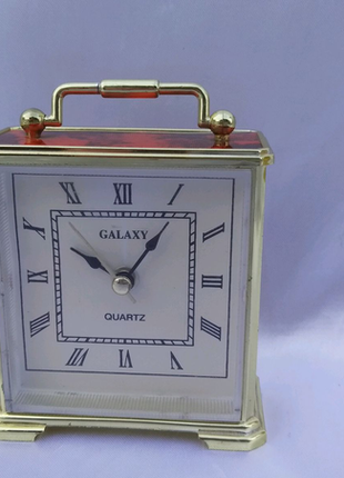 Кварцові настільні годинники будильник galaxy.2 фото