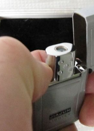 Зажигалка газовая, новая, турборежим.чехол