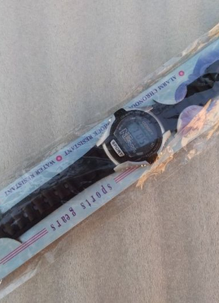 Часы comfy новые, электронные