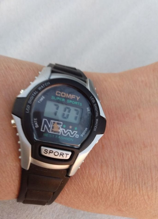 Часы comfy новые, электронные