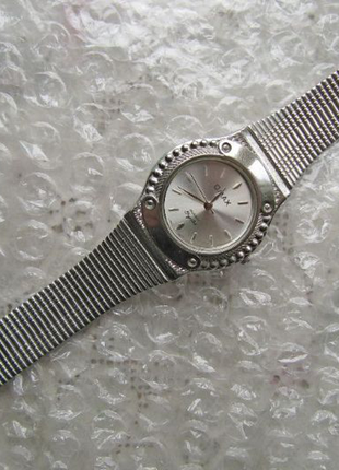 Годинник "omax"кварцові жіночі1 фото