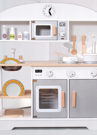 Дитяча кухня дерев'яна