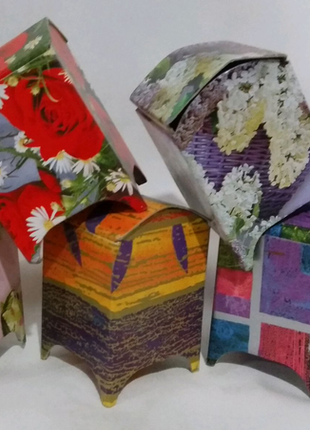 Коробка подарункова, картонна *скринька* ,кольоровий, висотою 8 д1 фото