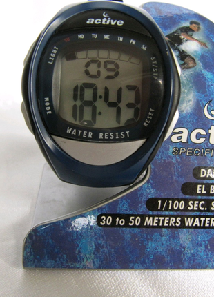 Часы active электронные,спортивные,новые,wr-50,для купания1 фото