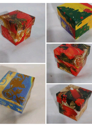 Коробка подарункова, картонна *новорічна* 4/4/4 див. n -100