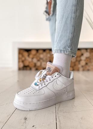 Кросівки nike air force 1 lx white lace beige кросівки2 фото