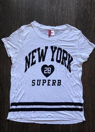 Классная легкая футболка