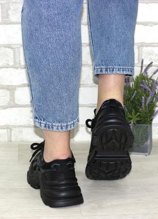 Черные кроссовки с сеточкой на массивной подошве для девочек9 фото