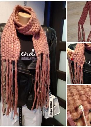 Мягусенький теплый узкий объемный шарф