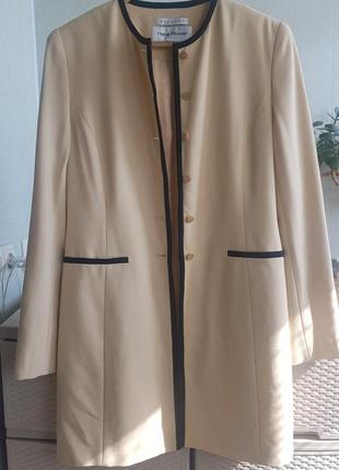 Удлиненный шерстяной жакет бежевый пиджак кардиган rena rowan8 фото