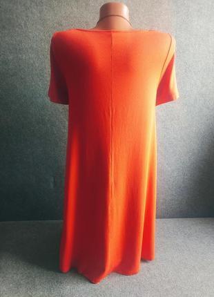 Расклешенное трикотажное платье-футбока из вискозы терракотового цвета 46 размера3 фото