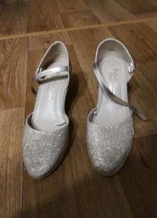 Босоножки женские 41р