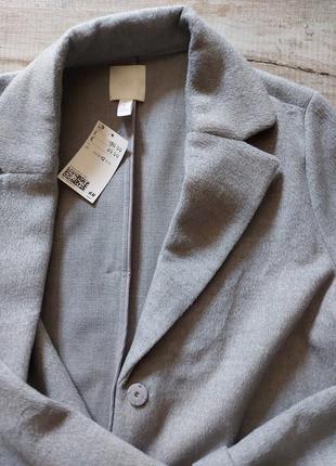 Шикарное фирменное пальто6 фото