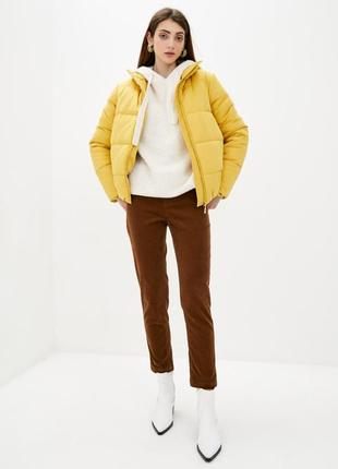 Демисезонная куртка желтая с воротником-стойкой &lt;unk&gt; 796512 фото