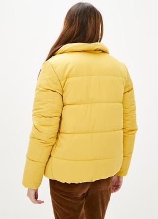 Демисезонная куртка желтая с воротником-стойкой &lt;unk&gt; 796513 фото