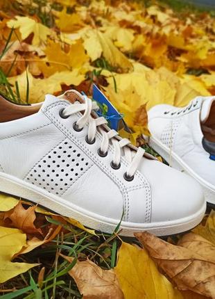 Новые классические белые кожаные кроссовки сникерсы Marvelter2 фото