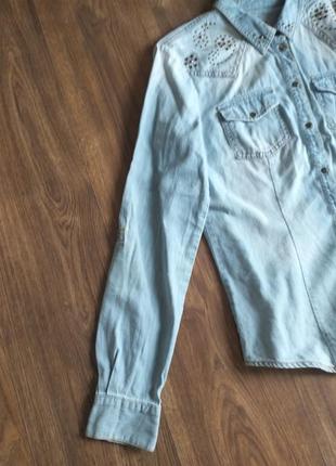 Жіноча джинсова сорочка2 фото